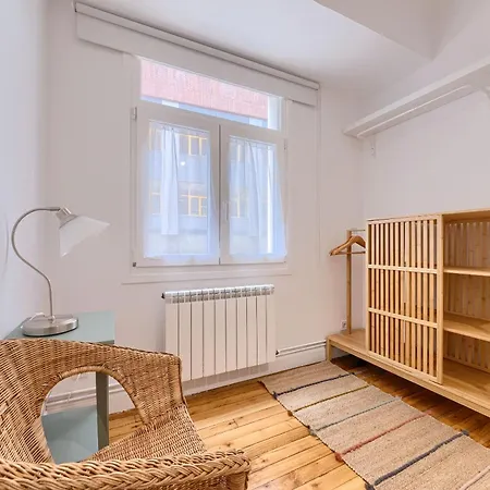 Iturribide Pintxos Old Town *